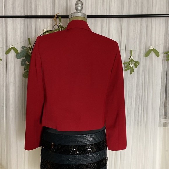 Vtg Pendleton red women‘s red blazer/jacket, shoulder pads, button down. Size 8 - Picture 4 of 14